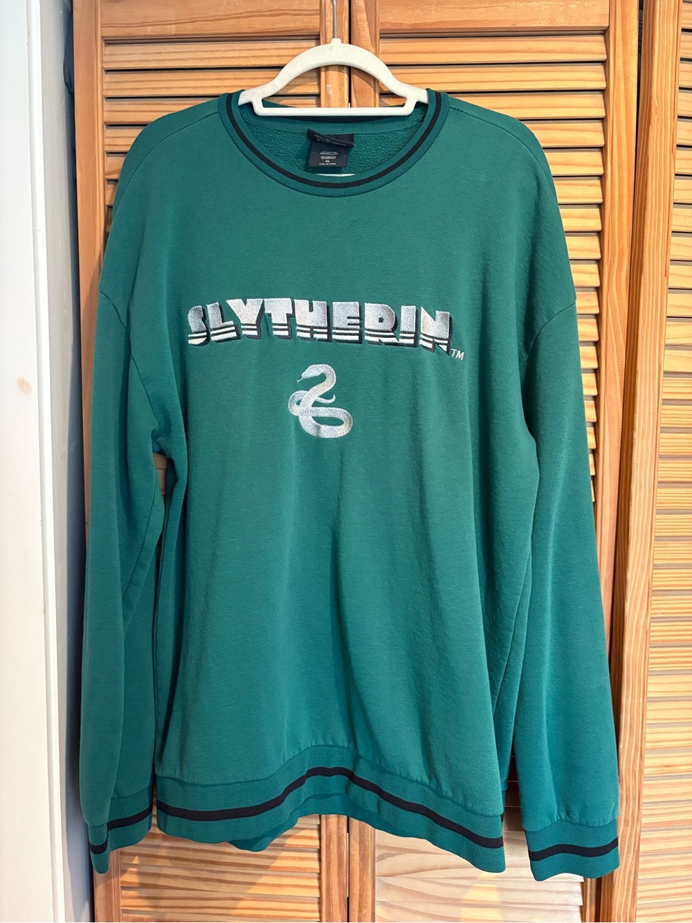 Harry Potter Wizarding World Slytherin Crewneck Sweatershirt green Black stripe